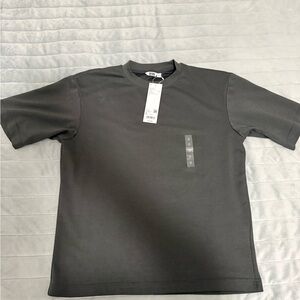 Uniqlo Airism Oversized Tee